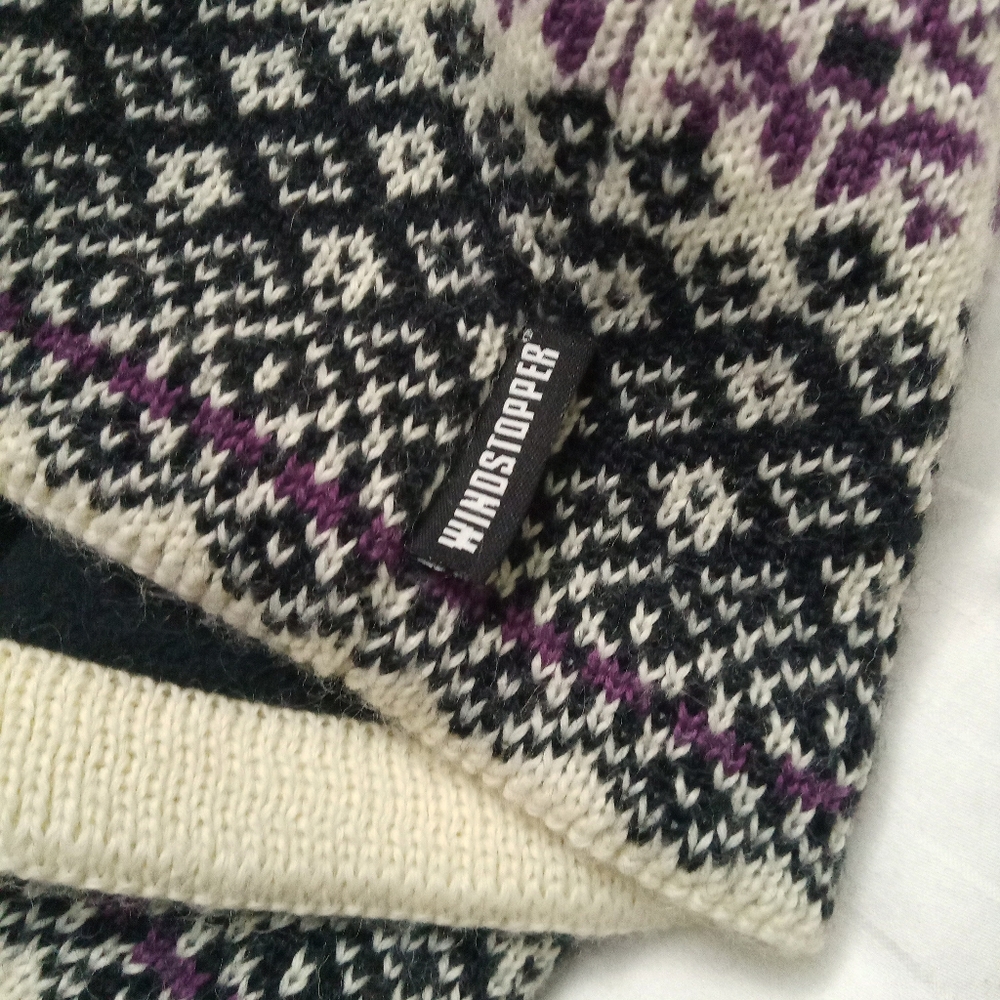 Windstopper Patterned Tuke - Picture 7 of 9
